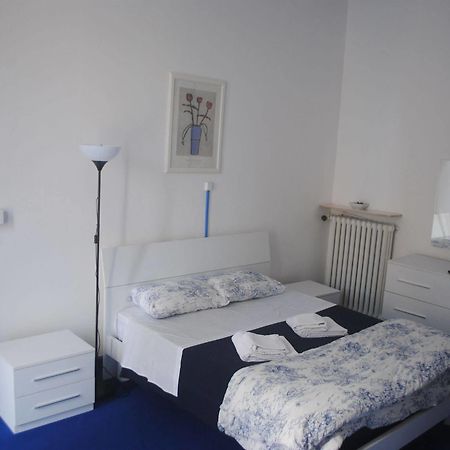 Olympia Hotel Genoa Bagian luar foto