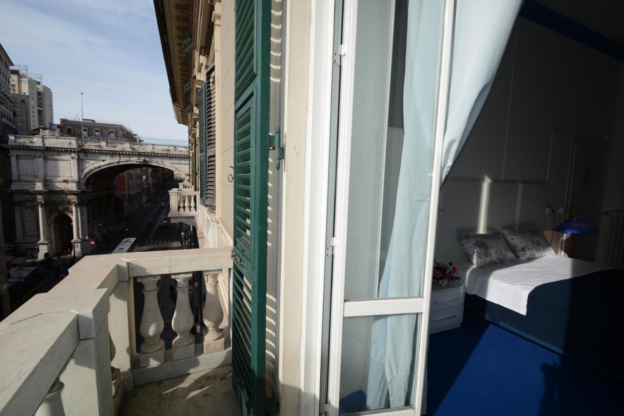 Olympia Hotel Genoa Bagian luar foto
